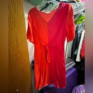 Skies are Blue summer dress. Size medium. Never been worn.